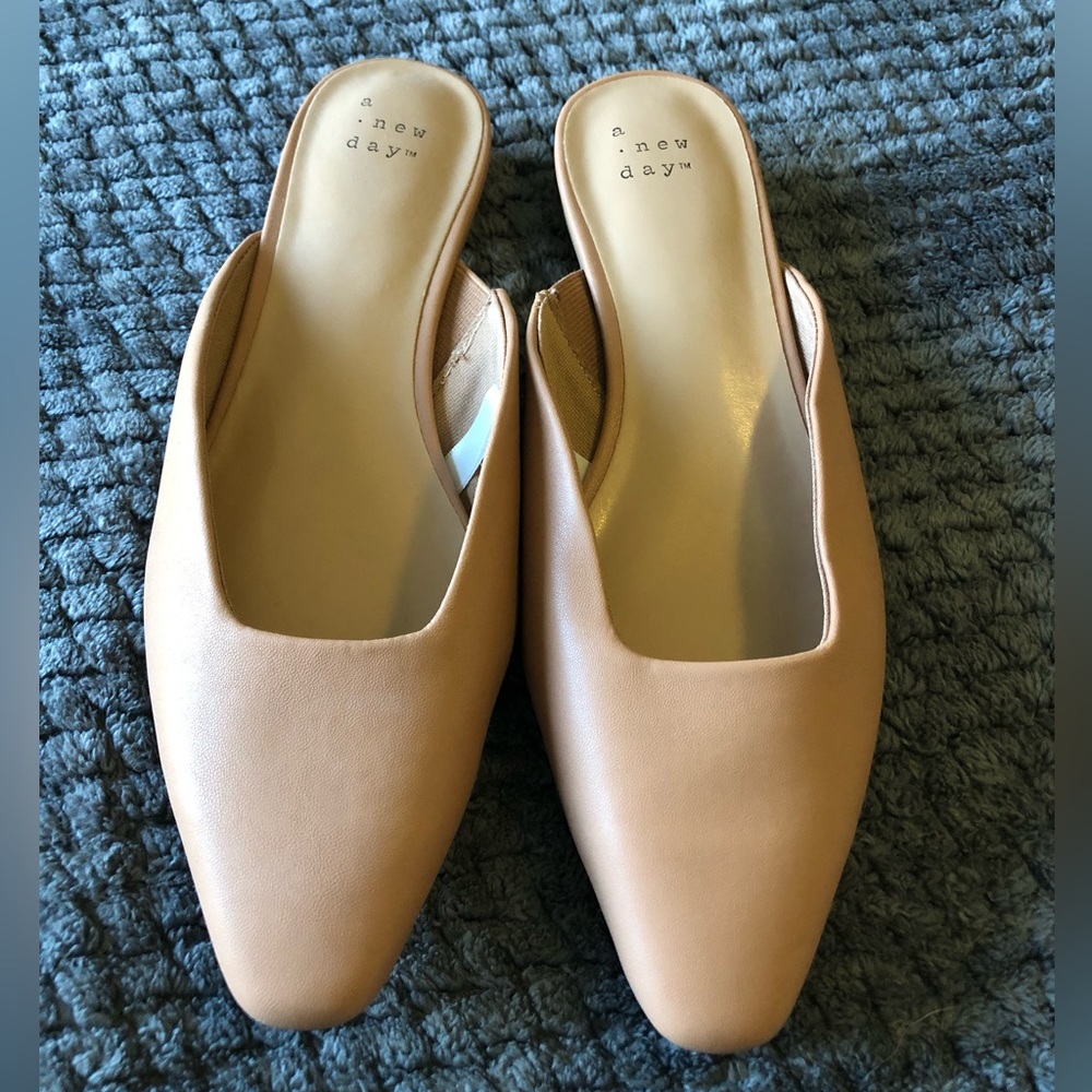 Women’s Square Toe Mule Dress Shoe